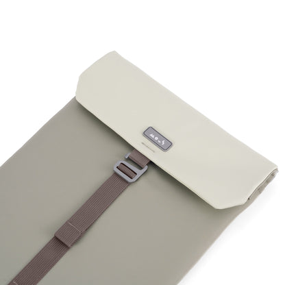 Stone Universal Sleeve